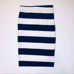 Zara white and blue pencil skirt